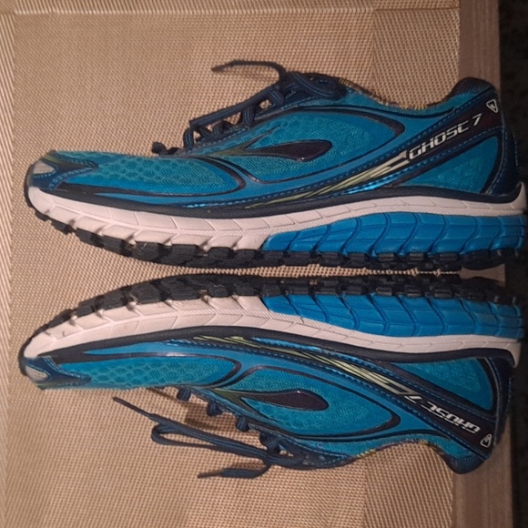 BrooksBrooks Ghost 7 Road-Running Shoes - Women's - Picture 4 of 6